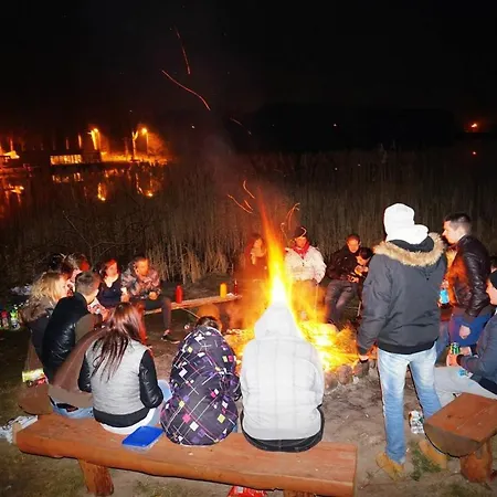Pokoje Economy Budget - Camp Lipno * 스테시프